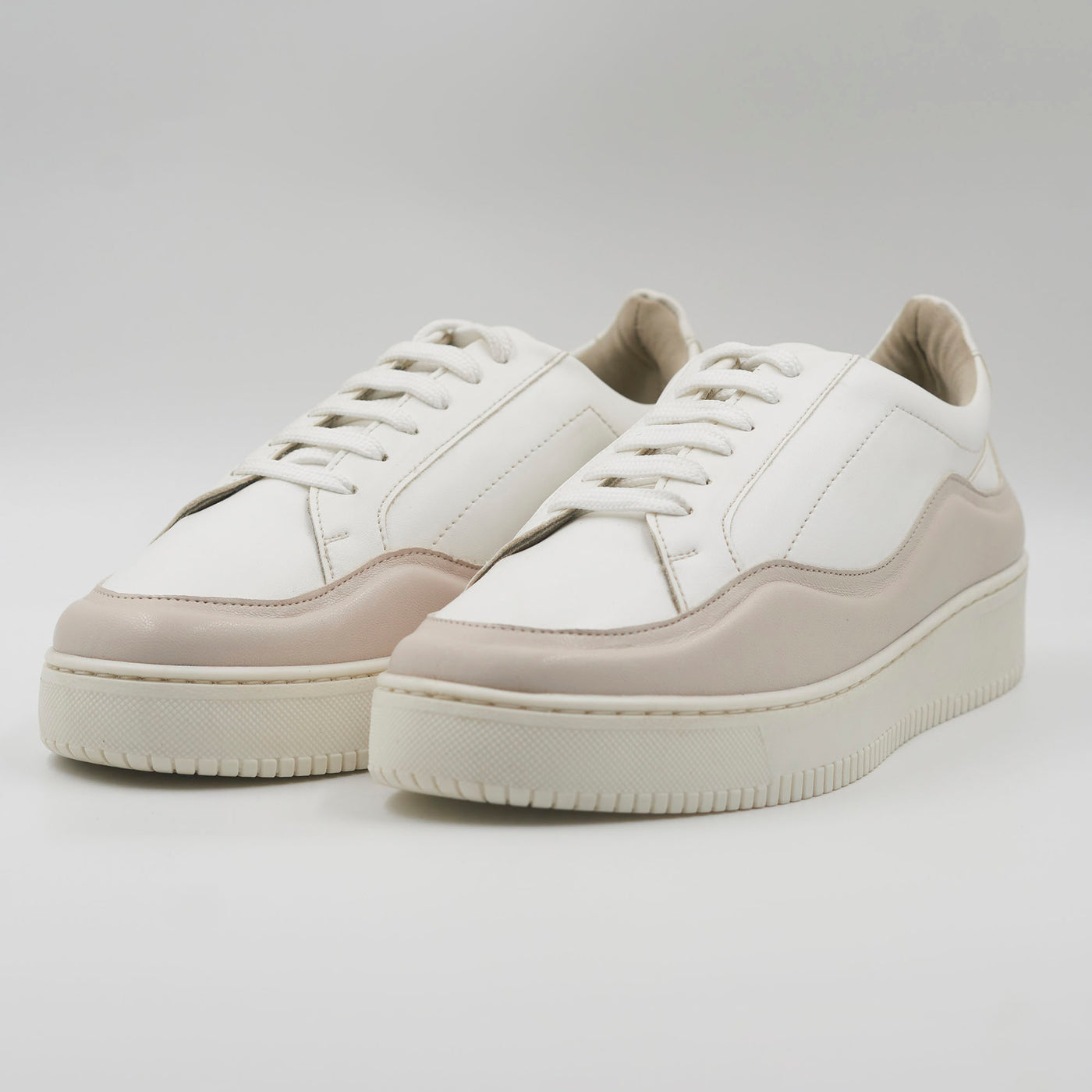 Wave Lowtop Sneakers - Peach