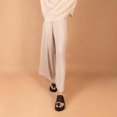 Bobble Head Black Thong Platform