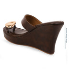 Gold Toe Stud Burgundy Wedge