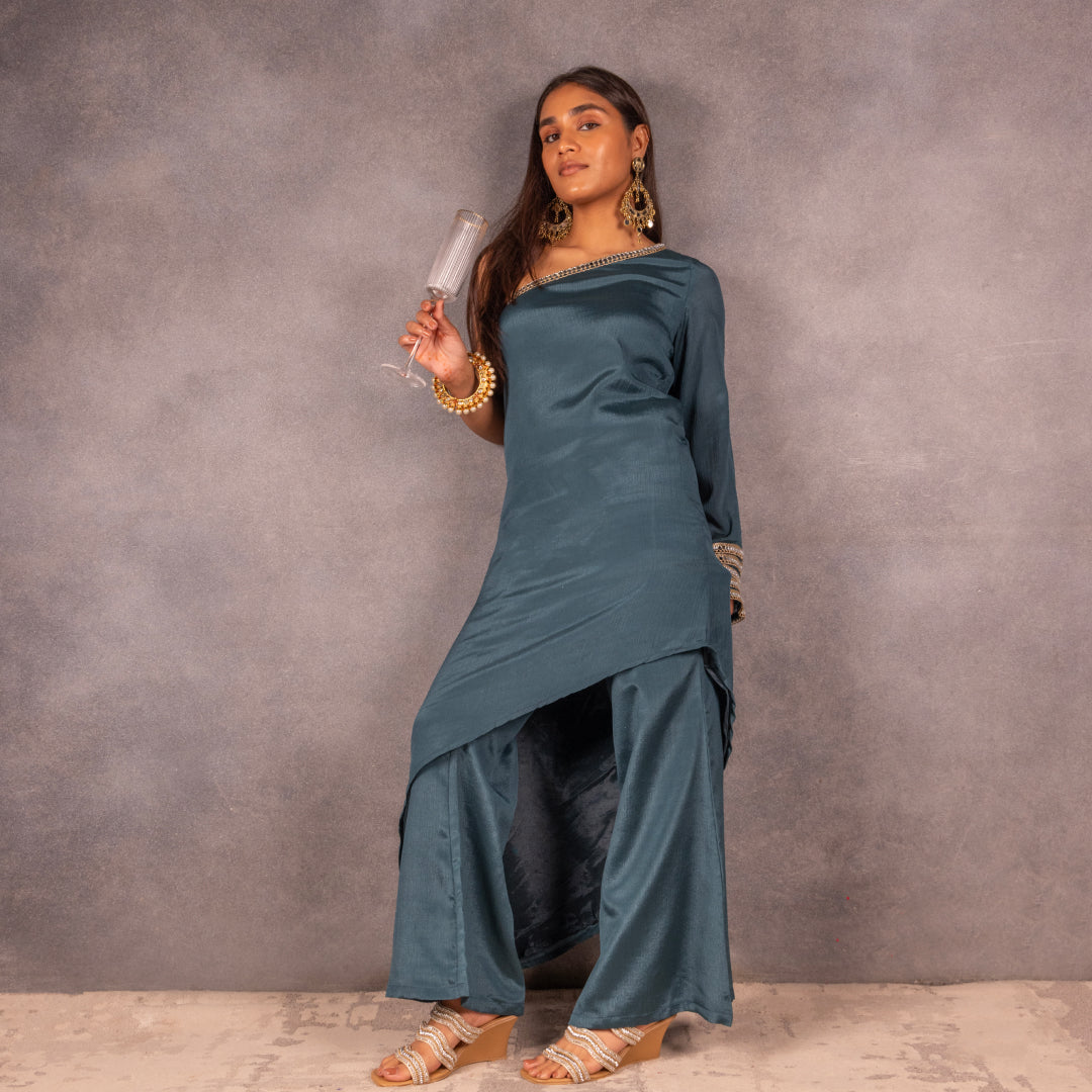 Gold Wavy Beaded Nude Wedge