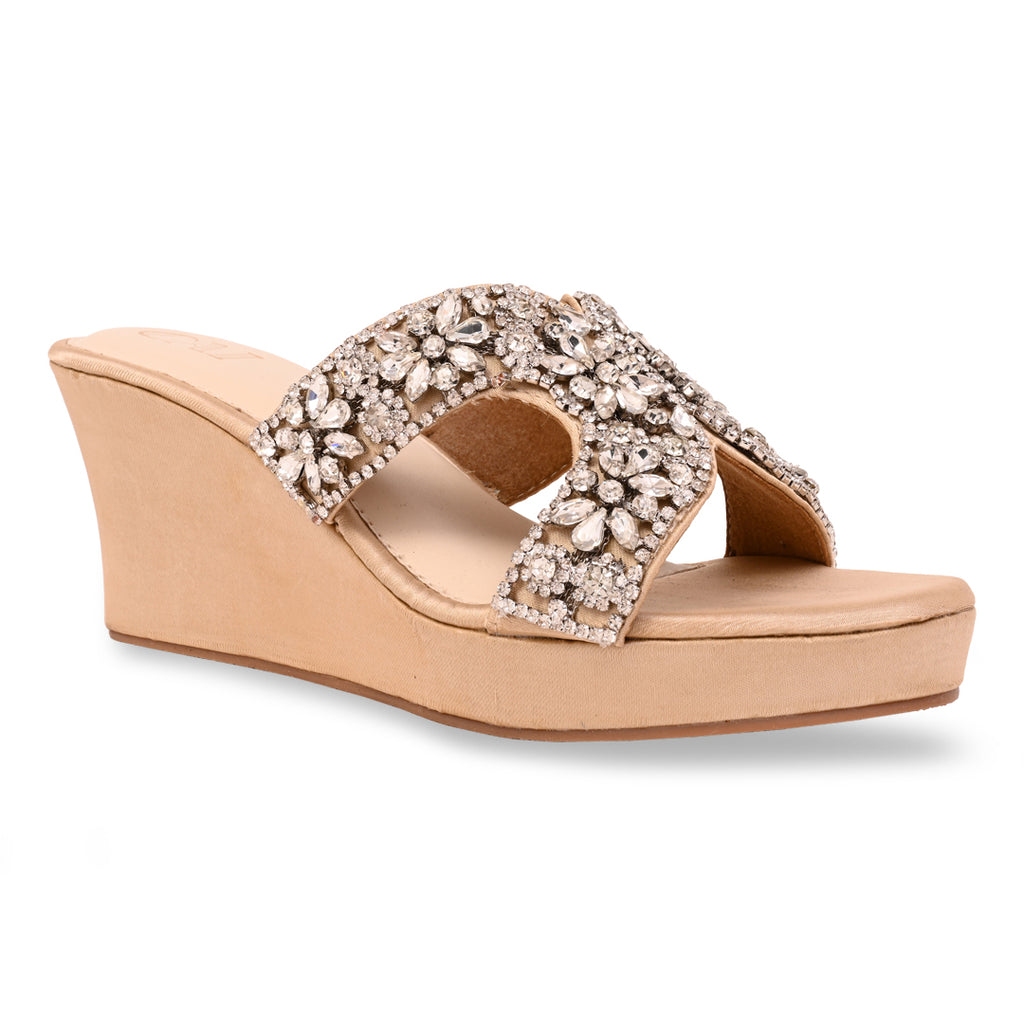 Intertwine Jewel Wedge