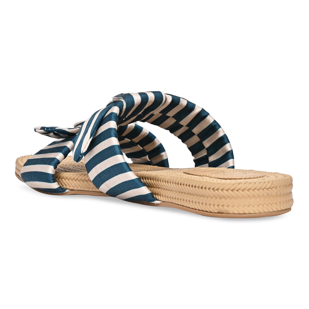 Ocean Two Strap Bow Flat