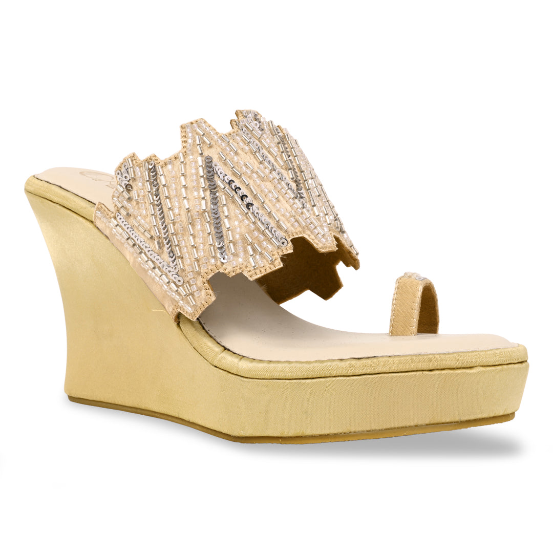 Dazzle Gold Line Toe Wedge