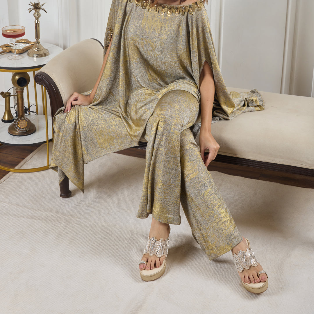 Dazzle Gold Line Toe Wedge