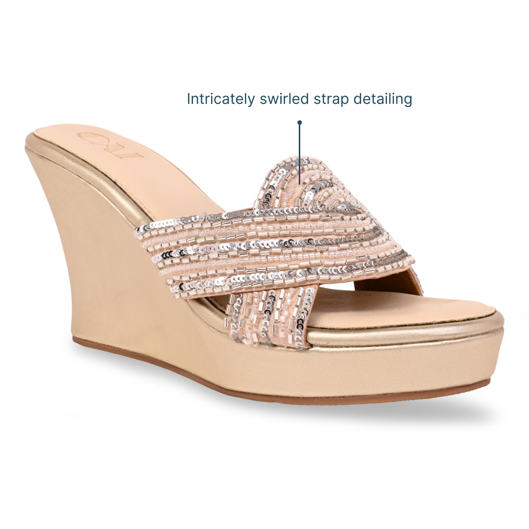 Swirled in Gold and Silver Wedge