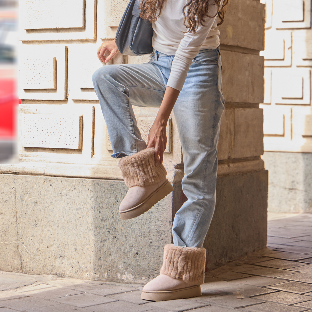 Snugbug Tan Boot