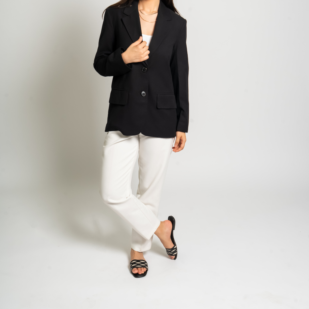 FlowLine Black Flats