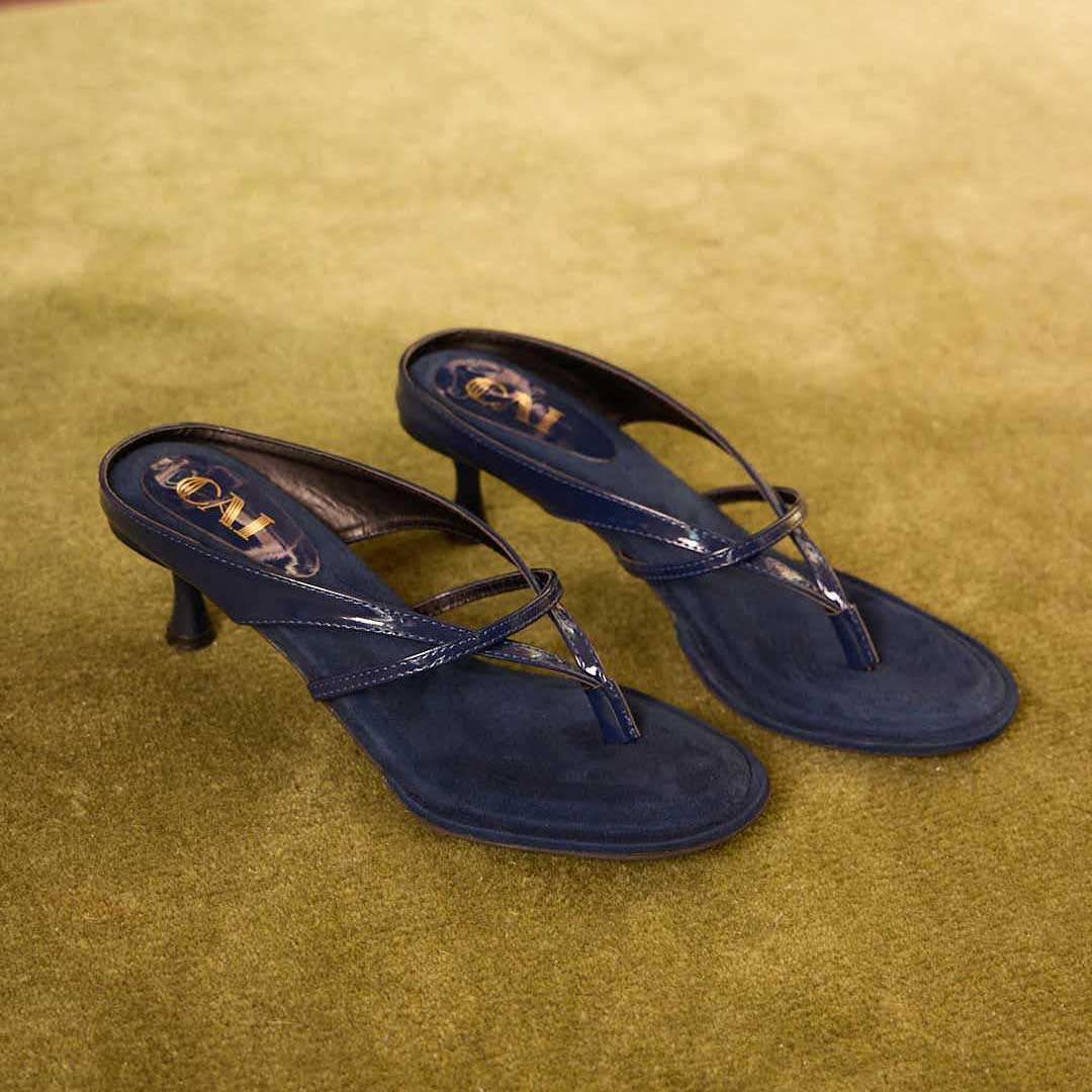 A-lister Blue Heels
