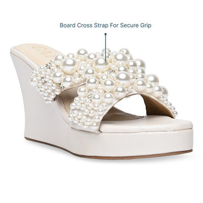 Cluster of Pearls Wedges