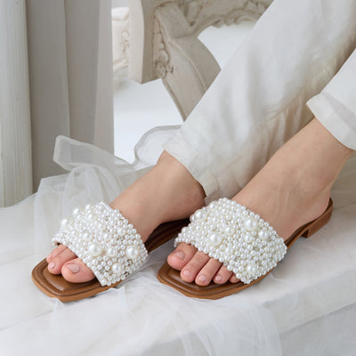 Cluster of Pearls Strap Flats