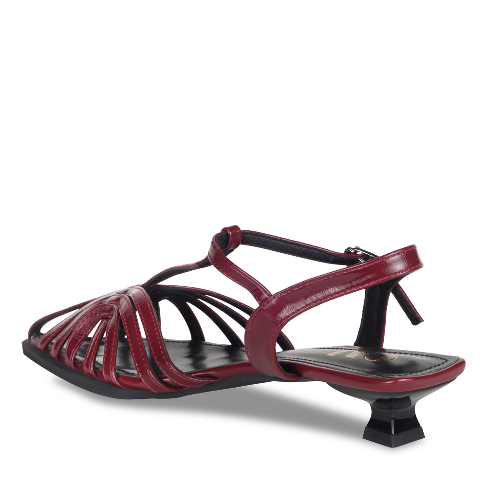 Webbed Maroon Slingback Heels