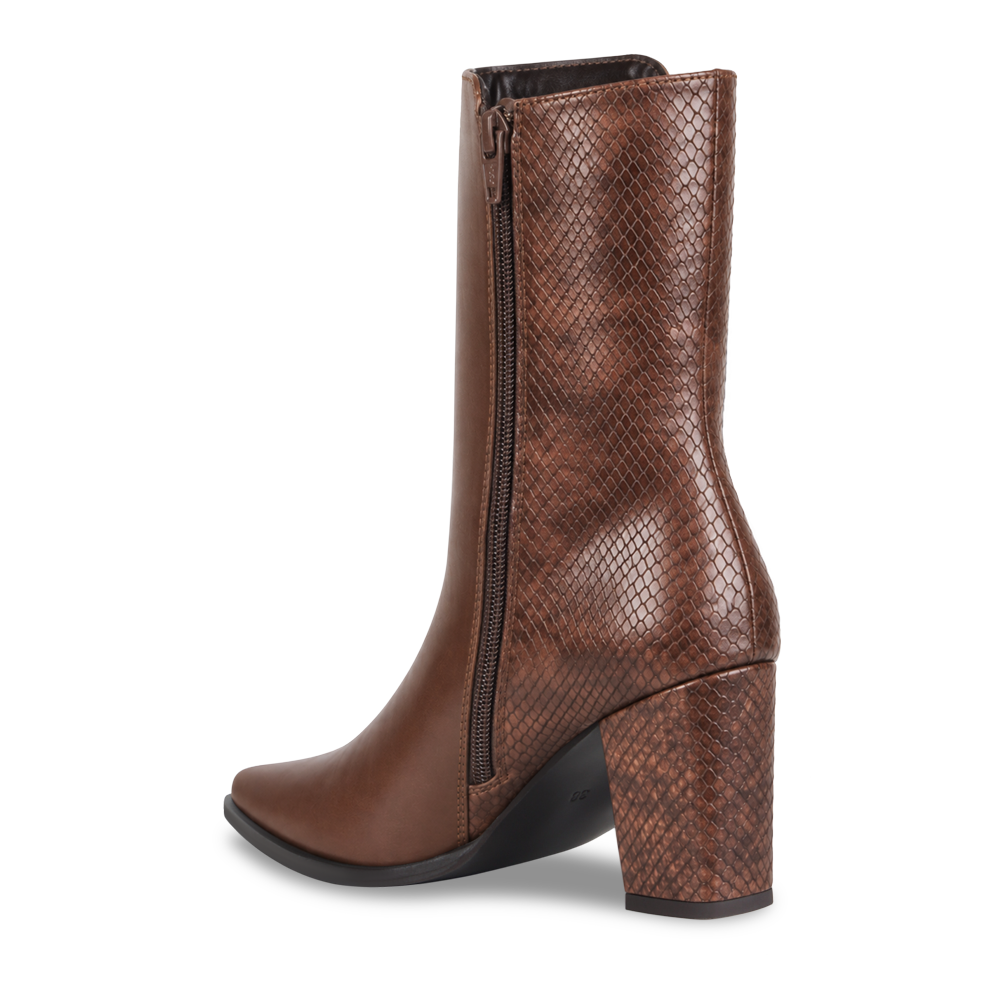 Saddle Brown Boots