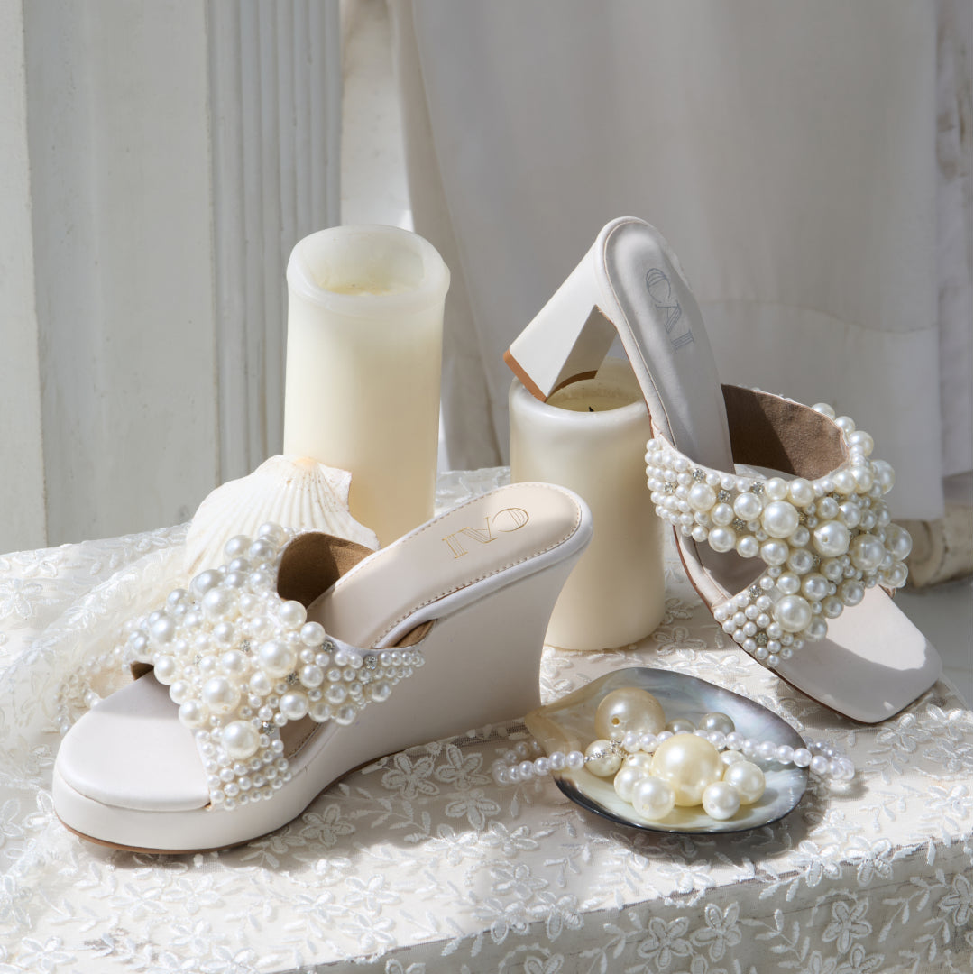 Cluster of Pearls Wedges