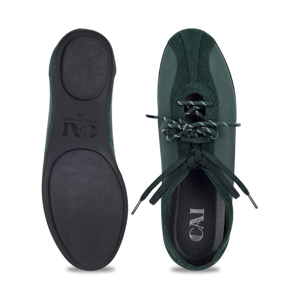 Evergreen Sneakerina