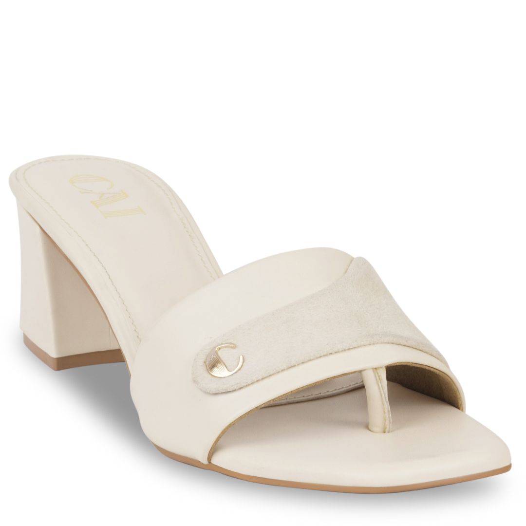 TwinTextured Cream Heels