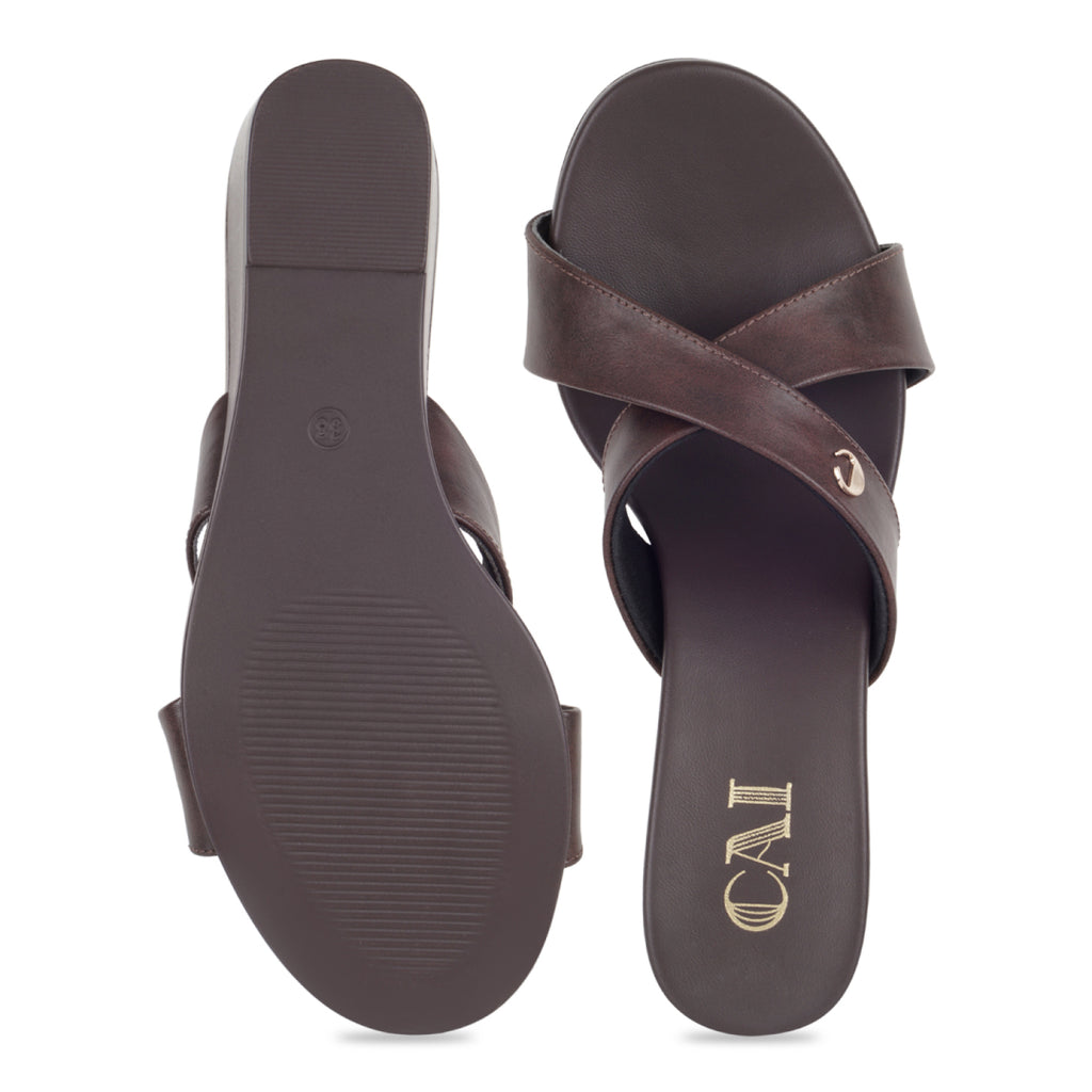 Axis Strapped Burgundy Wedge