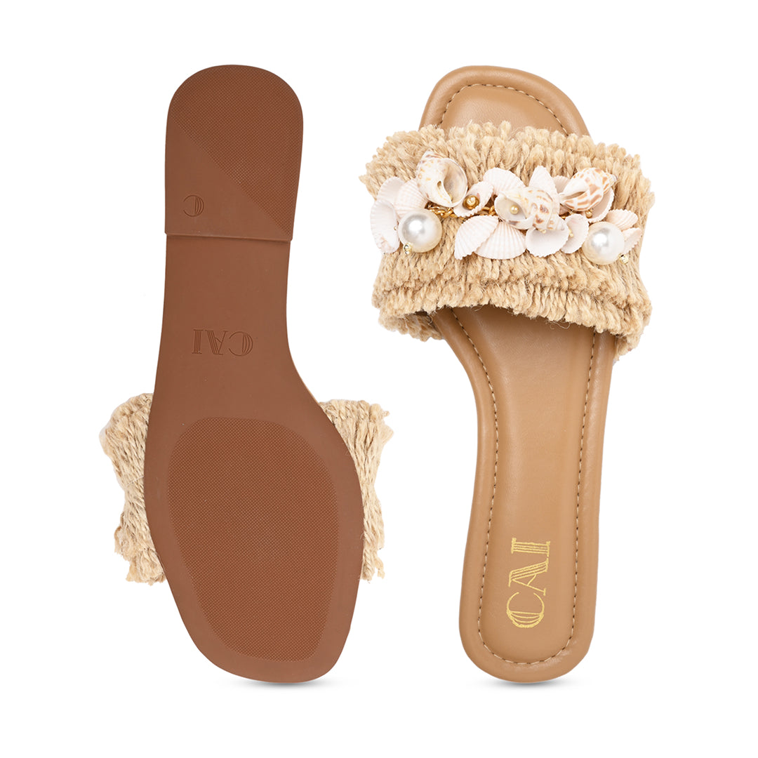 Beige Shell Flat