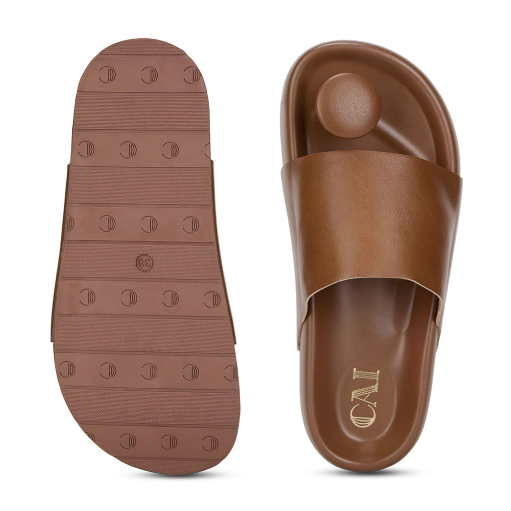 Bobble Head Tan Thong Platform