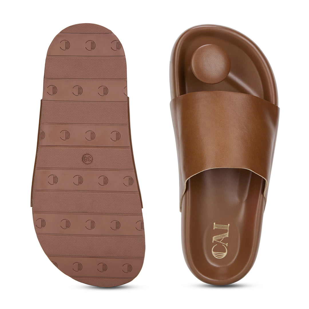 Bobble Head Tan Thong Platform