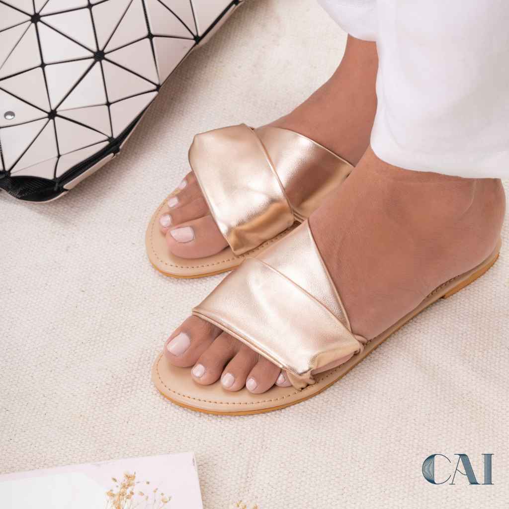 Rose gold hotsell flat sandals