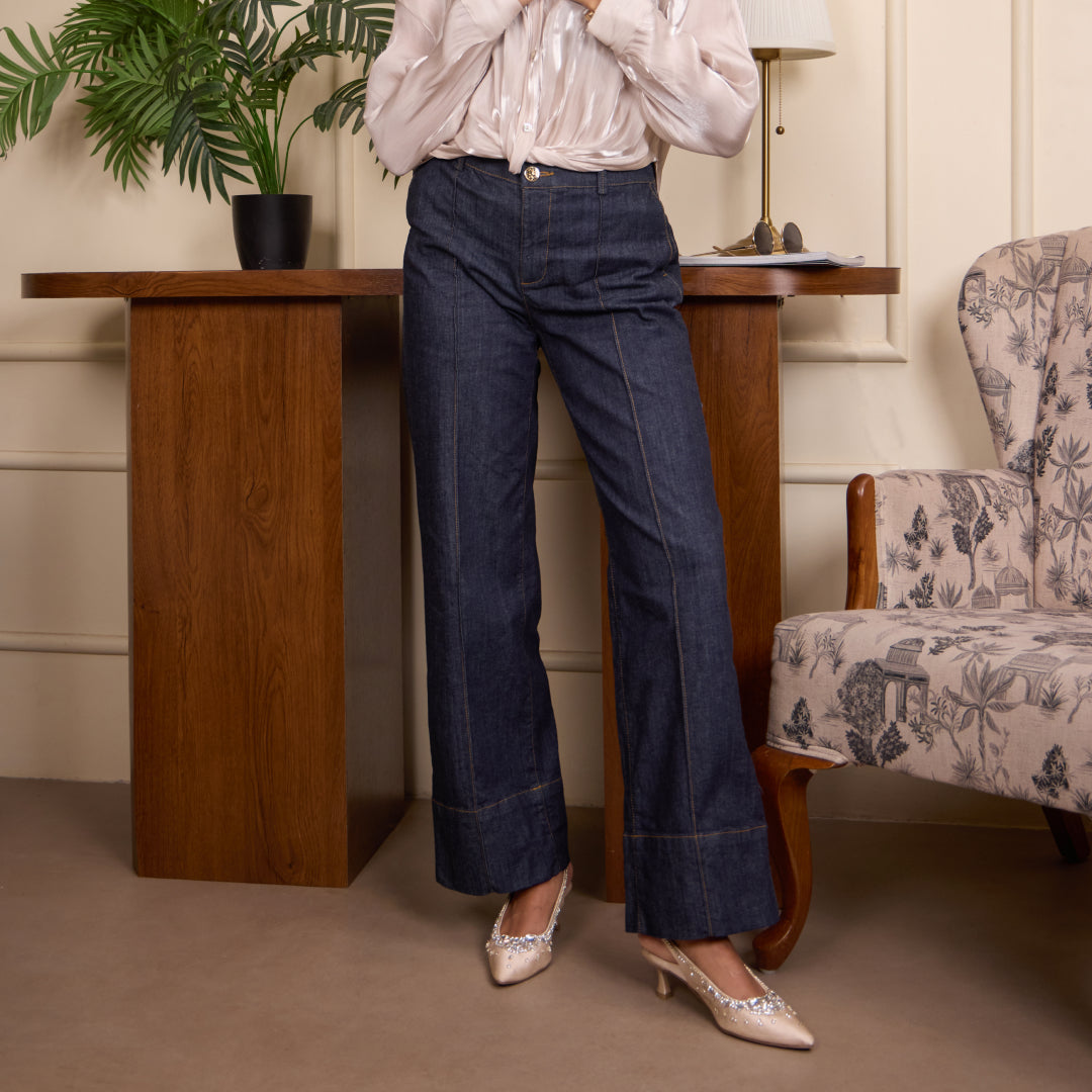 Regal Jewel Closed Heel