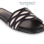 FlowLine Black Flats