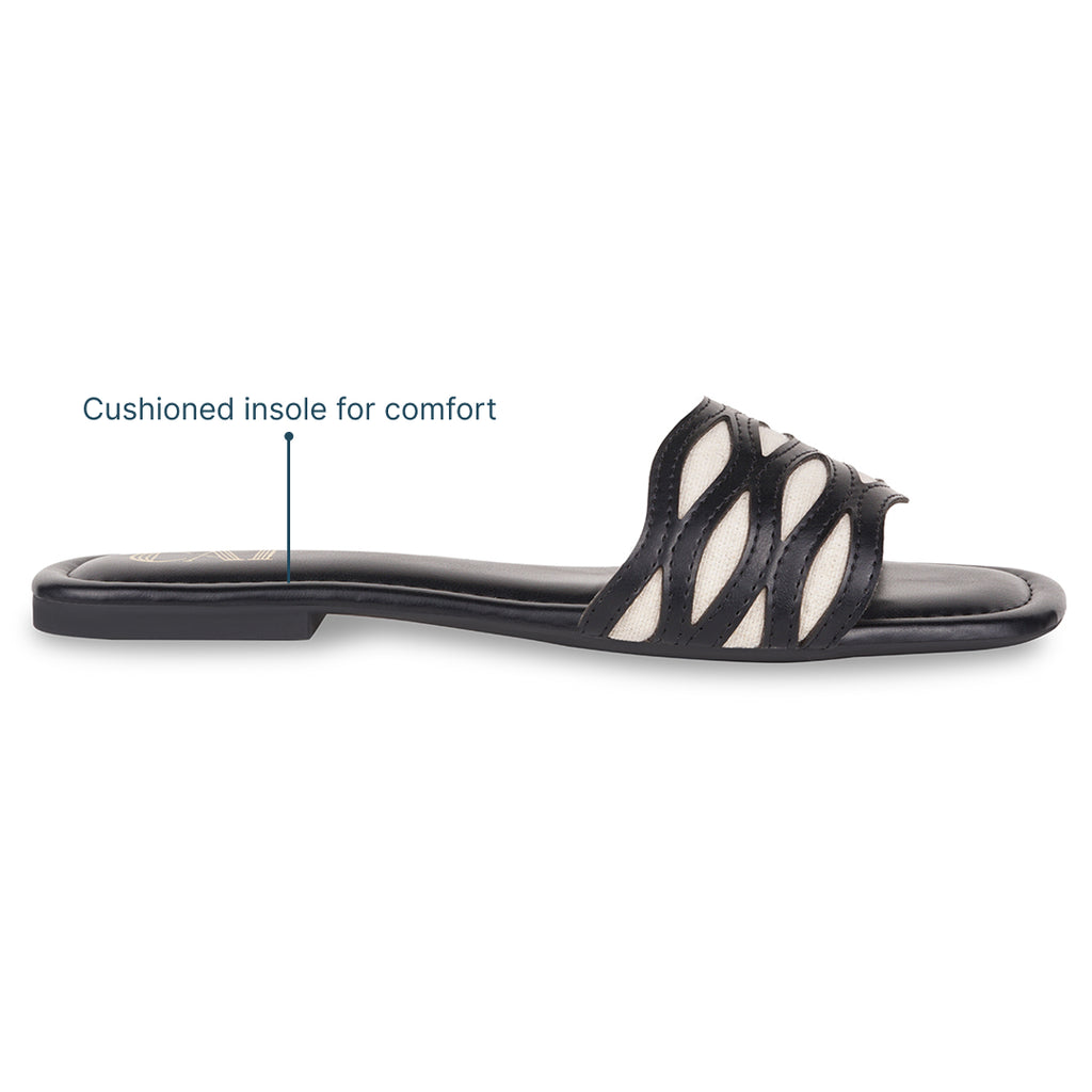 FlowLine Black Flats