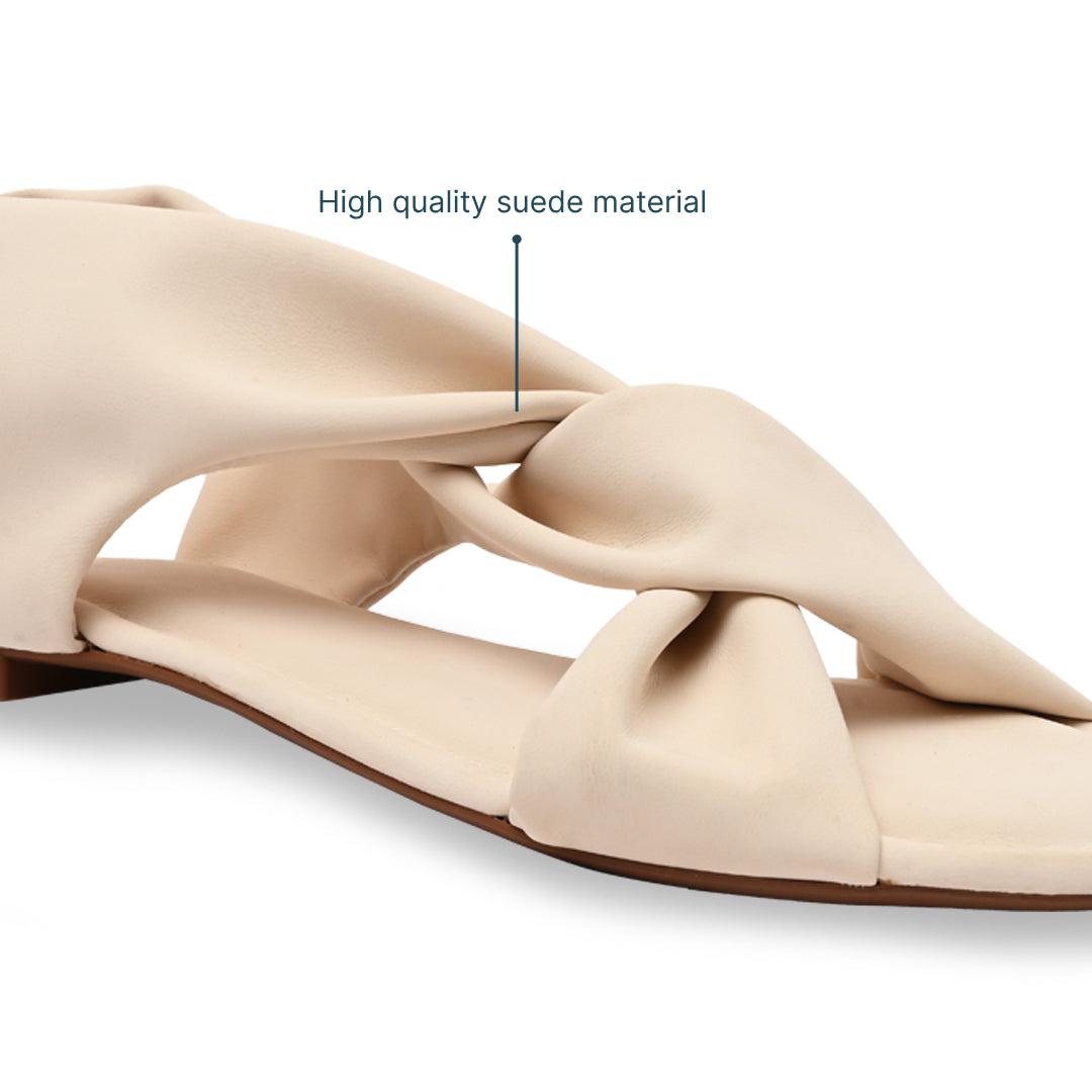 Knotty Twist Cream Flat
