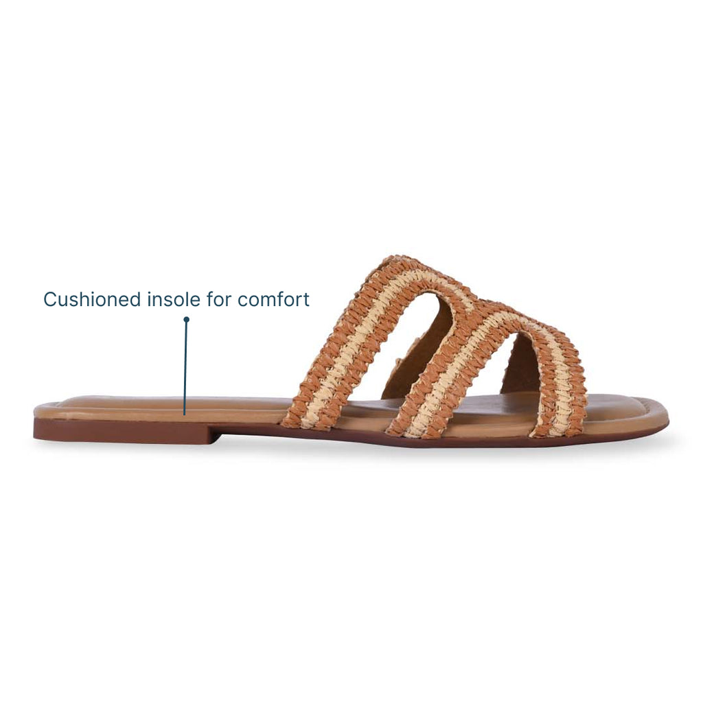 Wavy Beige and Tan Raffia Flat