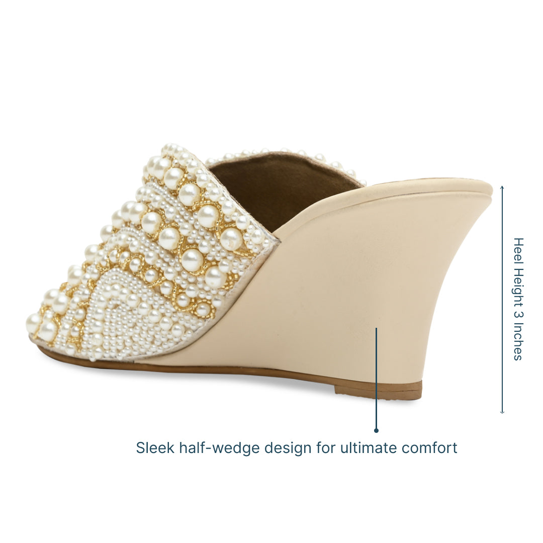 Gold and Pearl Wedge