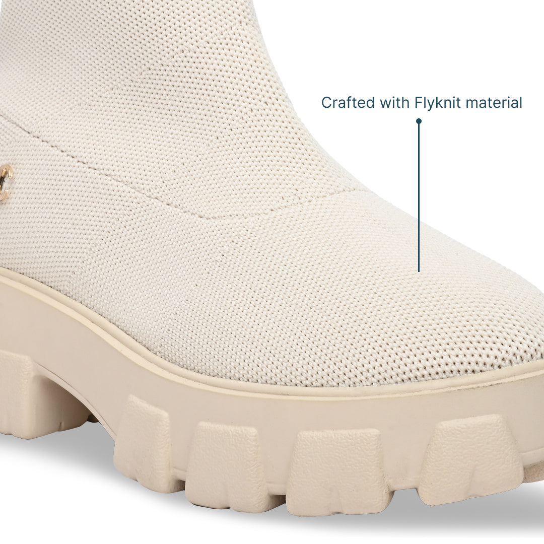 Knitwear Cream Boots