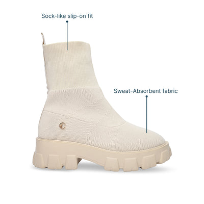 Knitwear Cream Boots