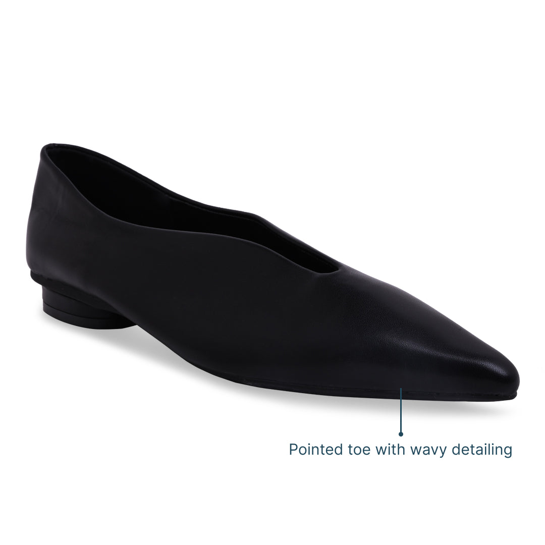 Pointed Toe Wavy Black Ballet