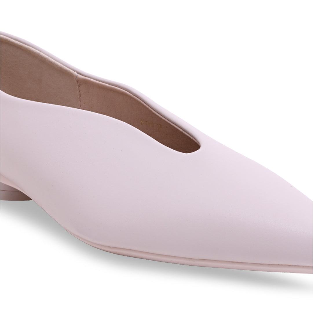 Pointed Toe Wavy Cream Ballet