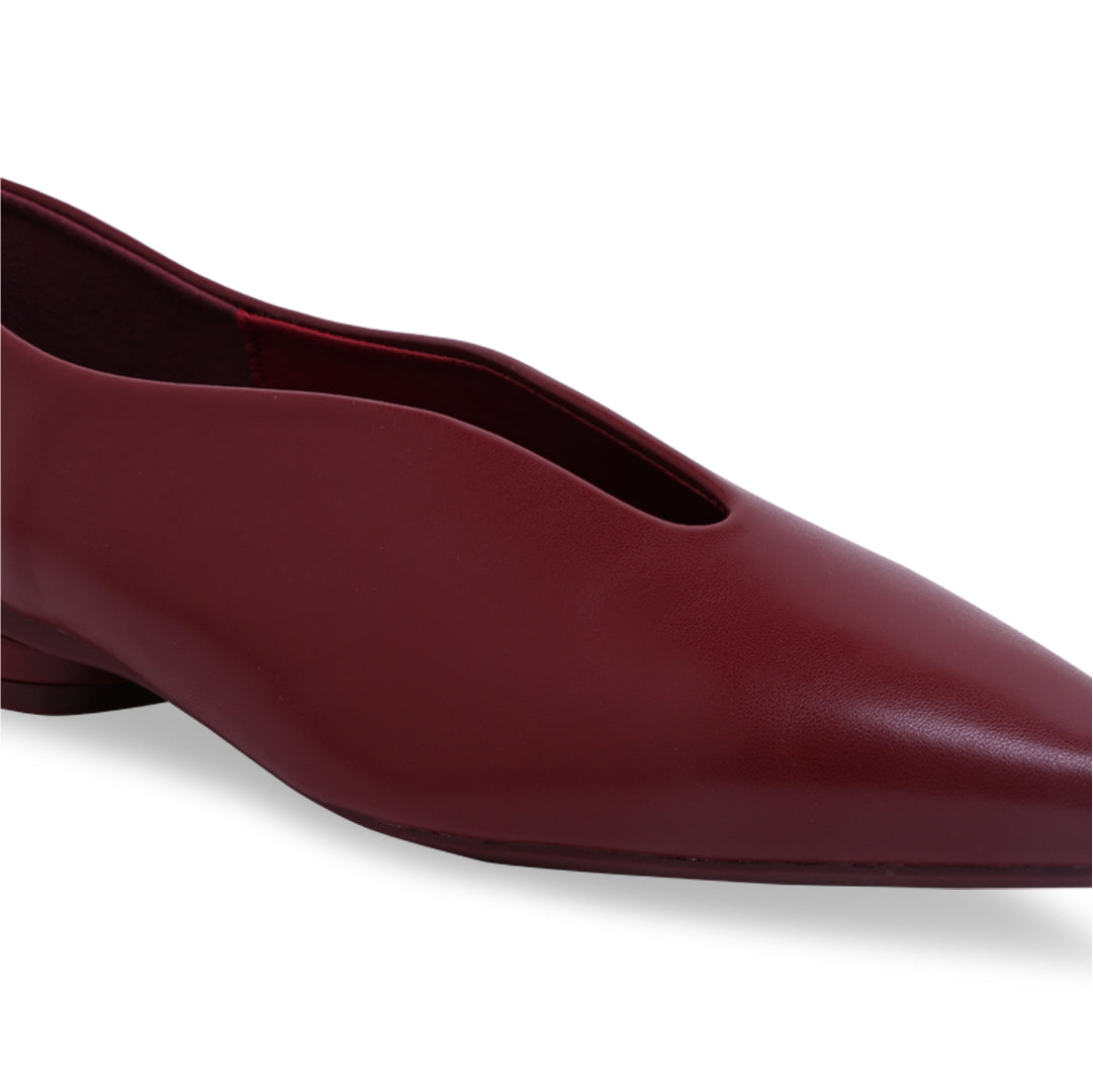 Pointed Toe Wavy Burgundy Ballet