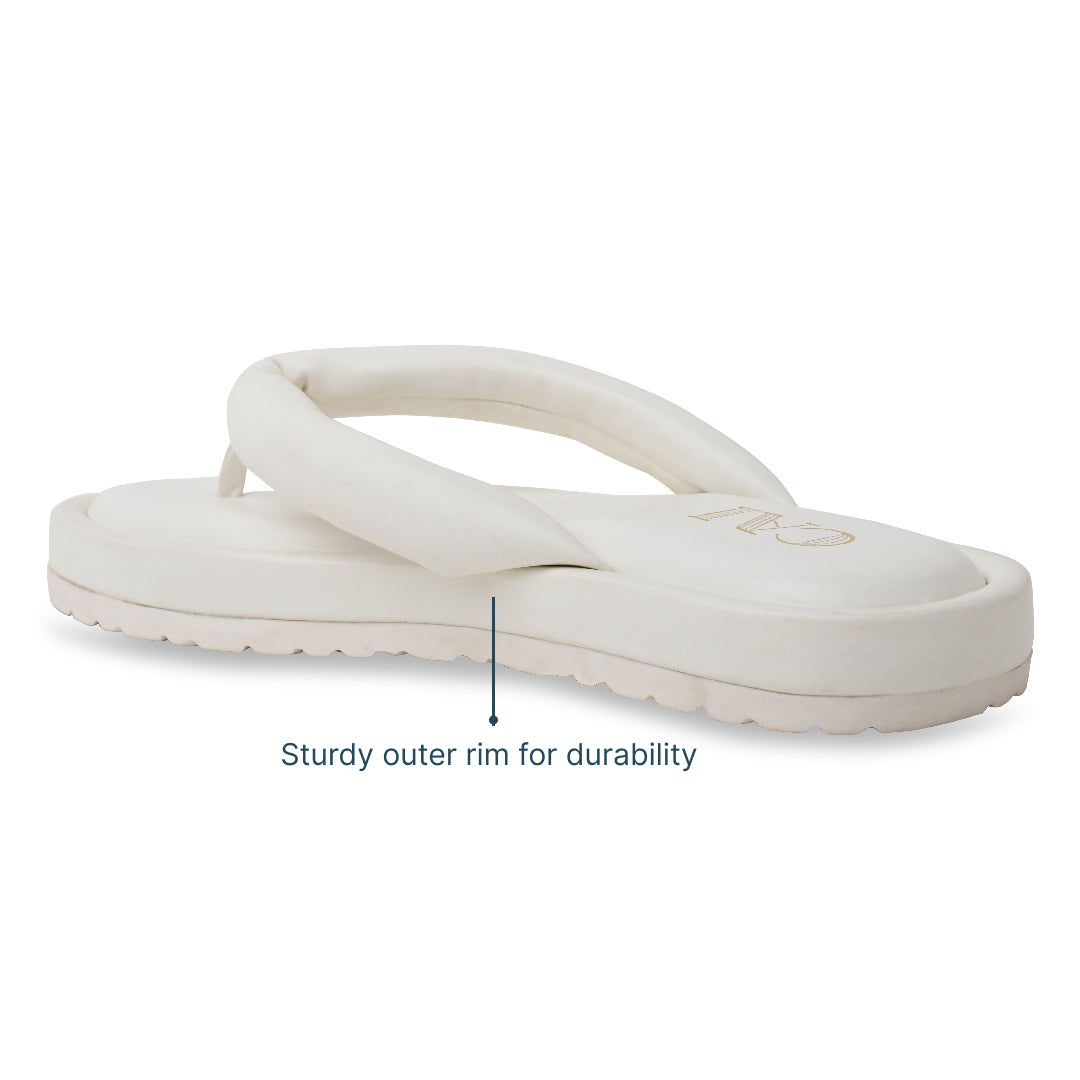 Bouncy White Flat
