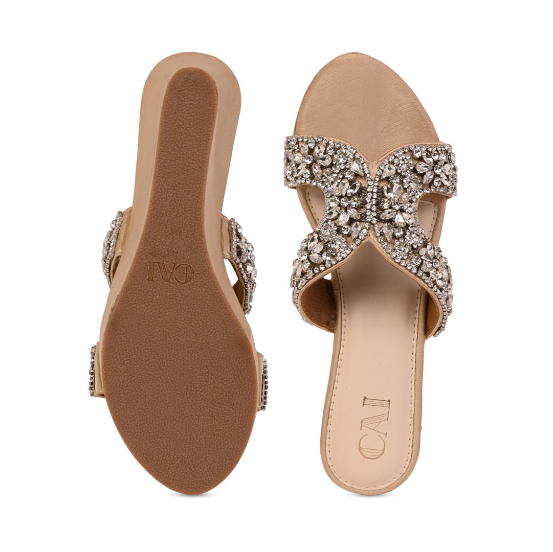 Intertwine Jewel Wedge