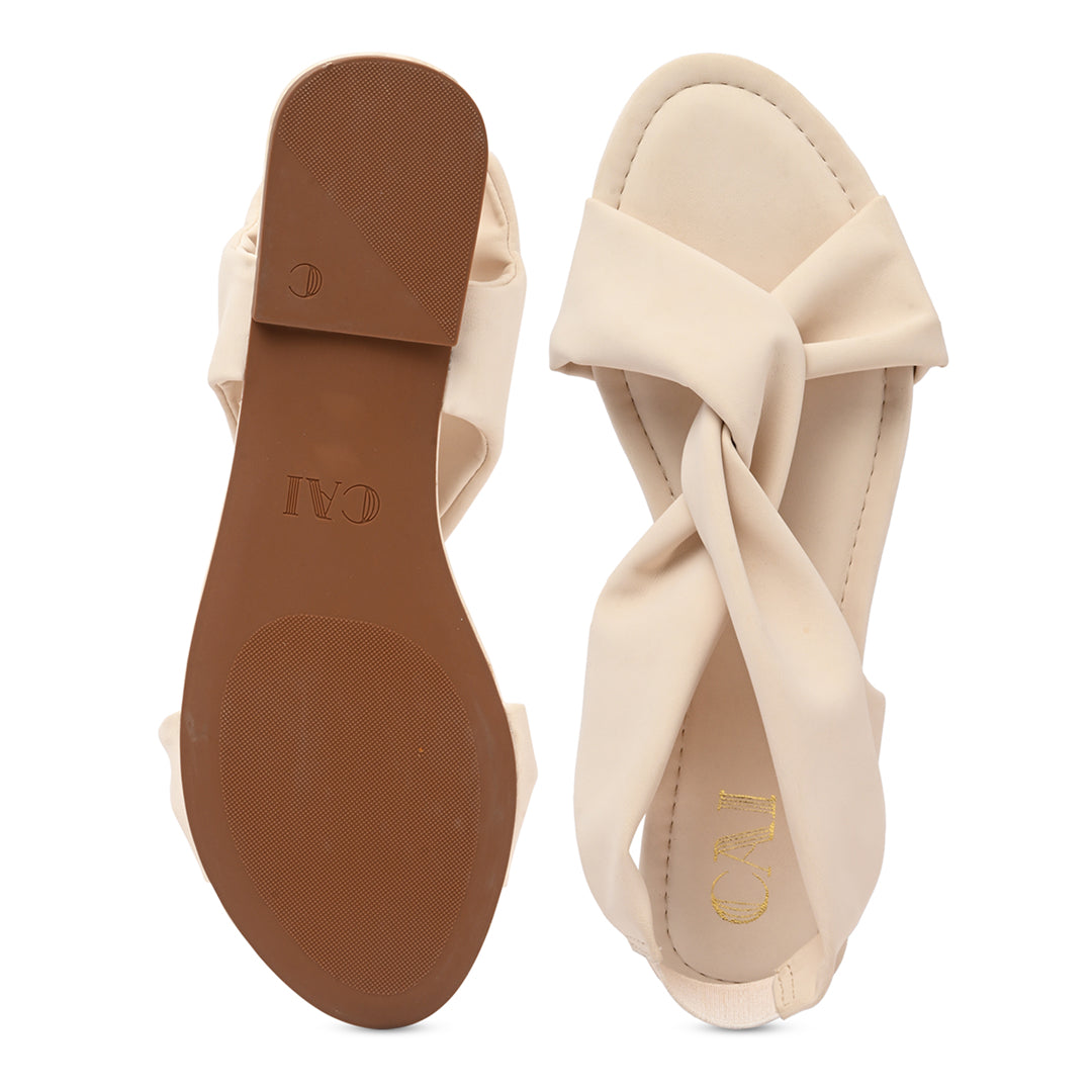 Knotty Twist Cream Flat