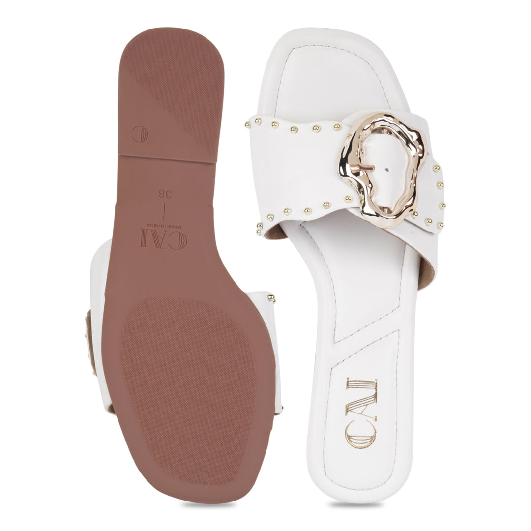 Linea Buckle White Flats