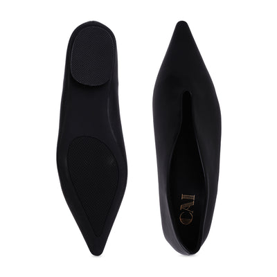 Pointed Toe Wavy Black Ballet