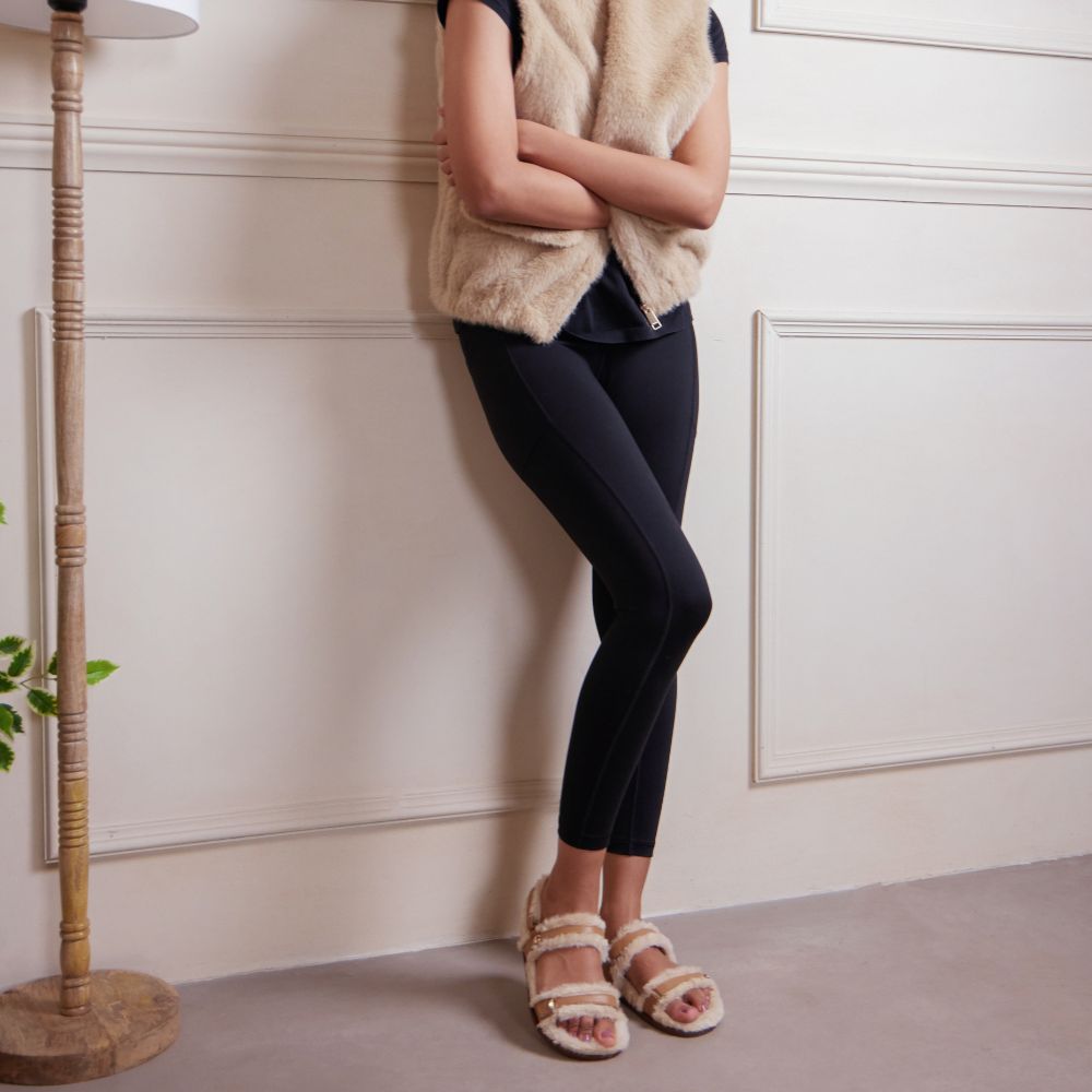 Snugbug Beige Slides