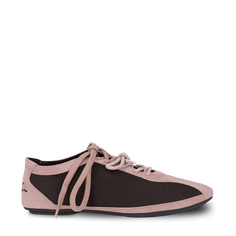 CLOSED SHOES