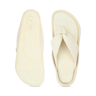 Knotted Thong Cream Flat