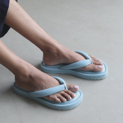 Bouncy Blue Flat