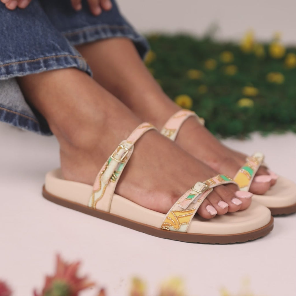 Beaded Bloom Strap Slider