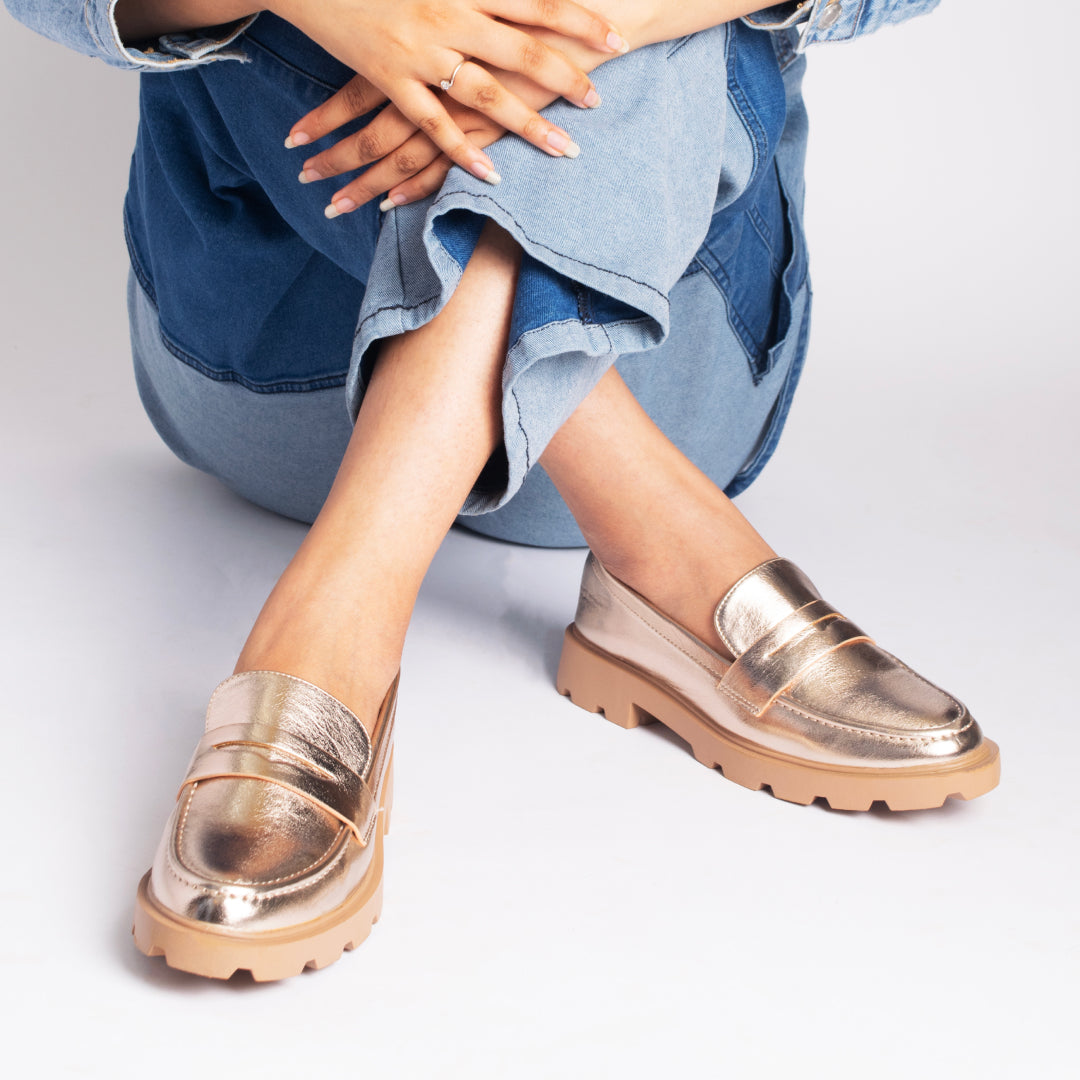 Rosegold Metallic loafers