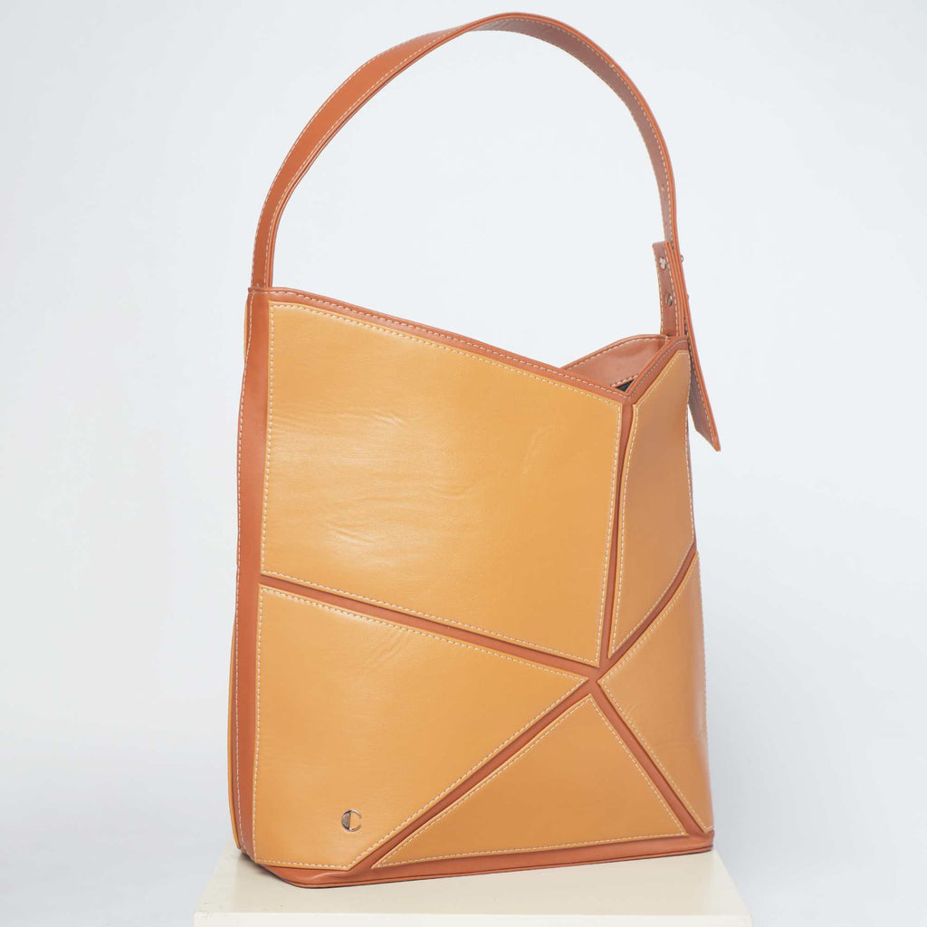 The Urban Commuter - Tan