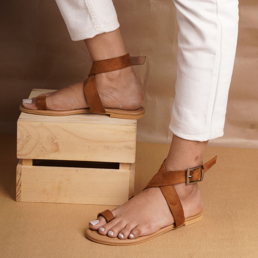 Brown Toe Loop Sandals Online
